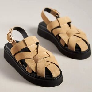 ANTHROPOLOGIE PILCRO SUEDE FISHERMAN FLATFORM SANDLES IN TAUPE— brand new!!!